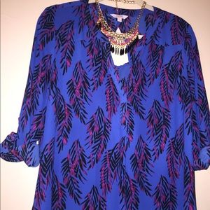 Blue blouse with small cut out in back